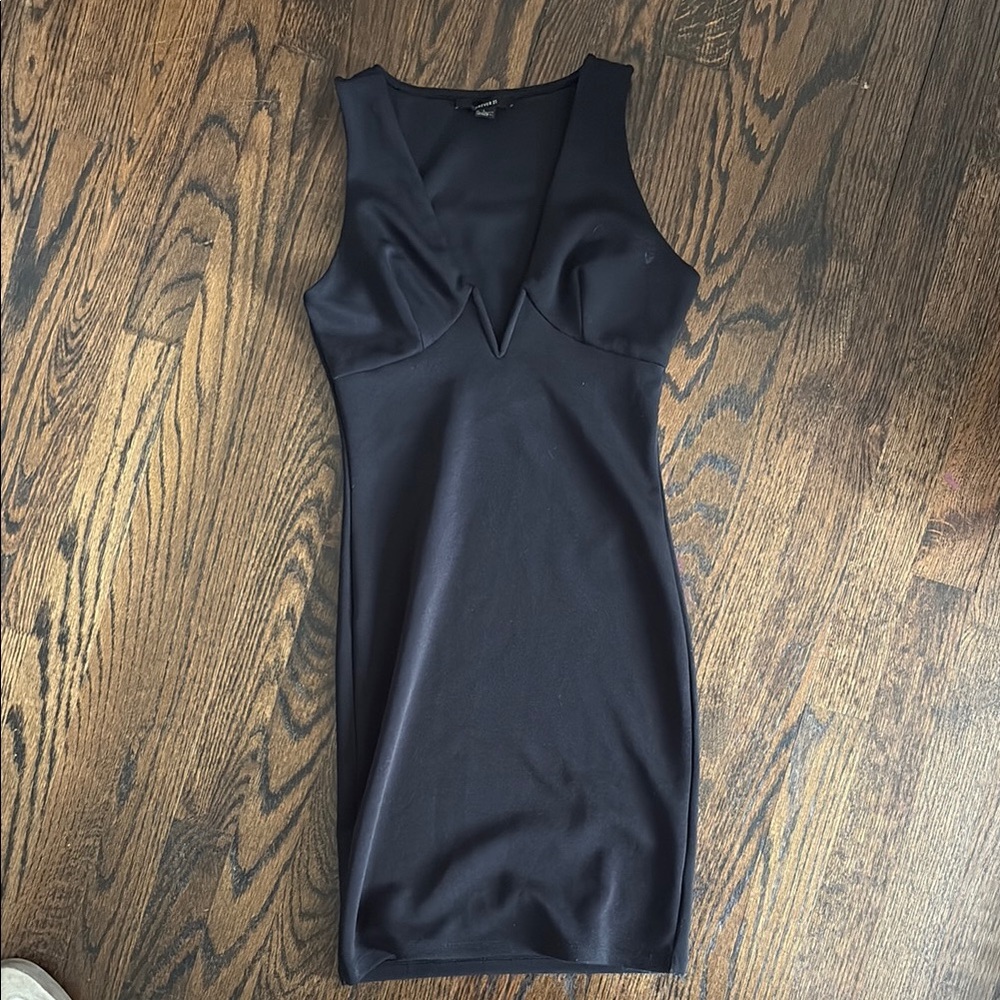 Elegant Black Sleeveless Dress